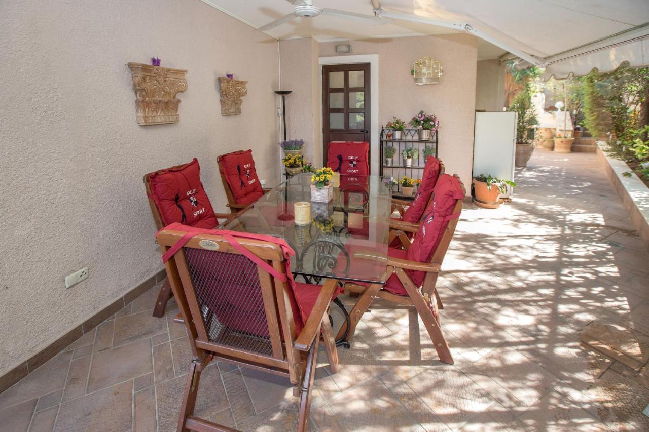 Exceptional Villa In Voula Near The Sea Aten Exteriör bild